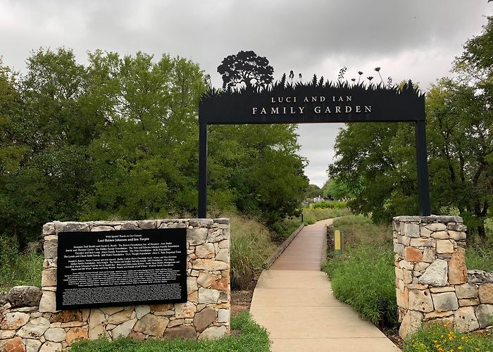 Lady Bird Johnson Wildflower Center photo
