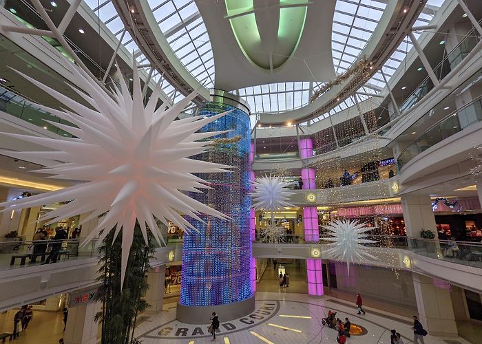 Metrotown Mall photo