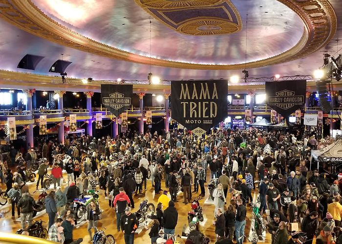The Rave/Eagles Club photo