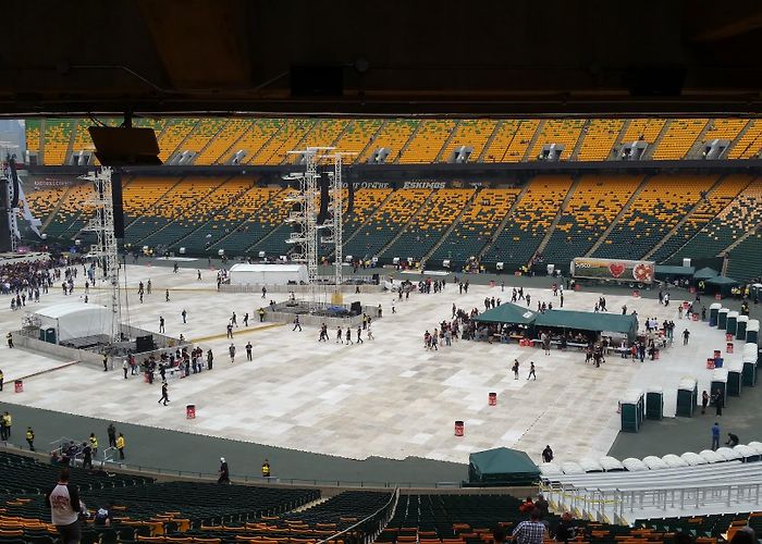 Commonwealth Stadium photo