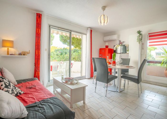 Seaquarium Rental Apartment Les Cyprianes - La Grande-Motte, 1 bedroom, 4 ... photo