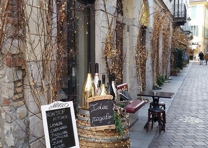 Civico Museo Archeologico Paolo Giovio CARDUCCI $134 ($̶1̶4̶2̶) - Prices & Specialty B&B Reviews - Como ... photo