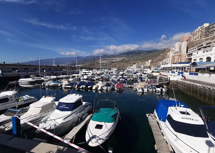 Puerto Deportivo Radazul Home2Book Breathtaking Atlantic Views Apartment - Apartments in El ... photo