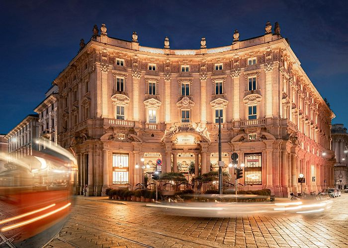 Cordusio metro Piazza Cordusio, 3 - Kryalos photo