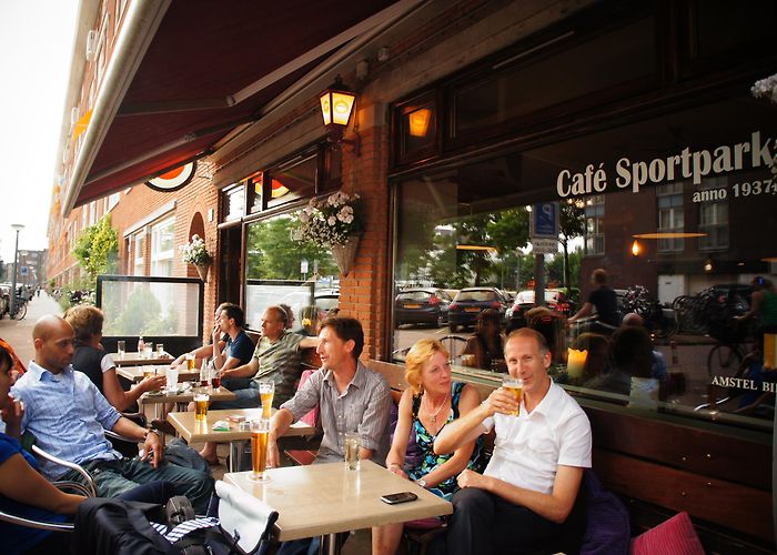 Joos Banckersweg Café Sportpark (Jan van Galenstraat/Joos Banckersweg) – Check West photo