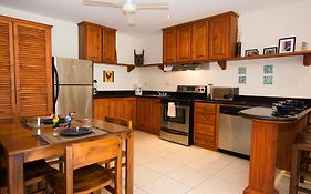 Charming Unit That Sleeps 4 - With Pool - Walking Distance From Brasilito Beach Villa Exterior photo