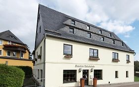 Spacious Holiday Home In The Ore Mountains Deutschneudorf Room photo