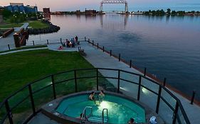 Pier B Resort Duluth Exterior photo