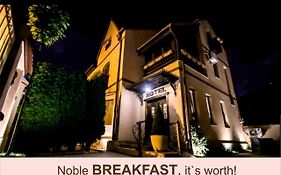 Noblesse Boutique Resort Sibiu Exterior photo