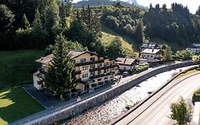 Pension Sonnwend Hotel Fieberbrunn Exterior photo