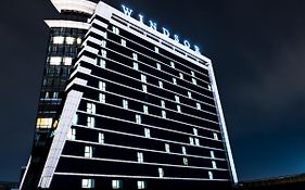 Windsor Hotel & Convention Center Istanbul Exterior photo