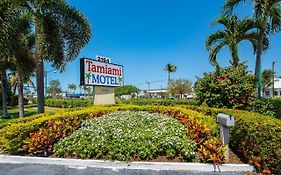 Tamiami Motel North North Naples Exterior photo