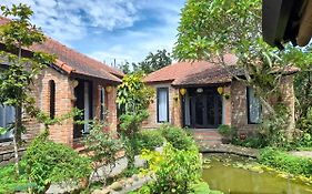 Tam Tinh Vien Homestay Hue Exterior photo