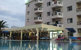 Livas Hotel Apartments Pernera Exterior photo