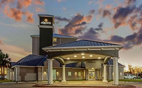 La Quinta Inn & Suites By Wyndham Panama City Exterior photo