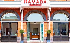 Ramada By Wyndham Belfast Hotel Exterior photo