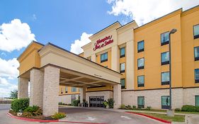 Hampton Inn & Suites Bastrop Exterior photo