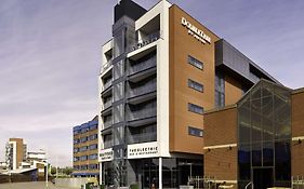 Doubletree By Hilton Lincoln Hotel Exterior photo