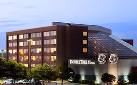 Doubletree By Hilton Rochester Hotel Henrietta Exterior photo