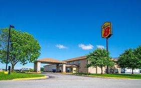 Super 8 By Wyndham Kokomo Exterior photo