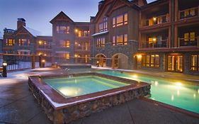 Luxury 3 Bedroom Ski In, Ski Out Mountain Vacation Rental Just Steps From The Snowflake Ski Lift In Breckenridge Exterior photo