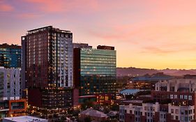 The Westin Tempe Hotel Exterior photo