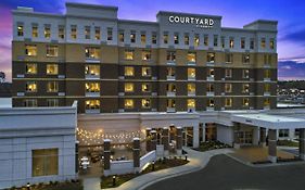 Courtyard By Marriott Raleigh Cary/Parkside Town Commons Hotel Exterior photo