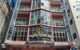 Silver Mounts Hotel Phnom Pen Exterior photo