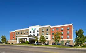 Holiday Inn Express & Suites Pueblo, An Ihg Hotel Exterior photo