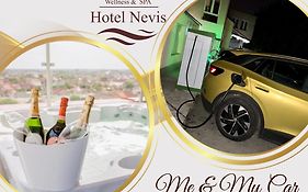 Hotel Nevis Wellness & Spa Oradea Exterior photo