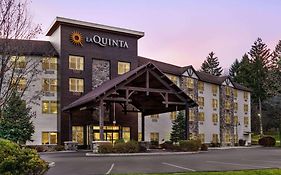 La Quinta Inn & Suites By Wyndham Lake George Exterior photo