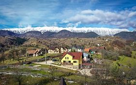 Transylvanian Views Peştera Exterior photo