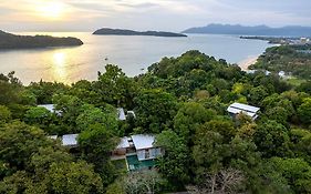 Ambong Pool Villas - Private Pool Pantai Cenang  Exterior photo