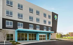 Tru By Hilton Duluth Mall Area Hotel Exterior photo