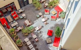 Ibis Styles Montpellier Centre Comedie Hotel Exterior photo