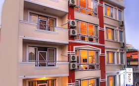 Hotel Mums Home, A Traditional Comfort Kathmandu Exterior photo