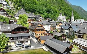 Weisses Lamm Hotel Hallstatt Room photo