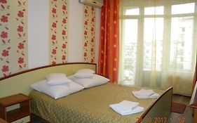 Vila Meteor Bed & Breakfast Cluj-Napoca Room photo