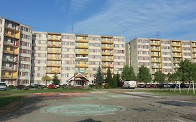 Sd Jedlikova 5 Hostel Caşonia Exterior photo