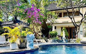 Puri Bali Hotel Lovina Exterior photo