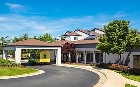 Courtyard By Marriott Dulles Airport Chantilly Hotel Exterior photo