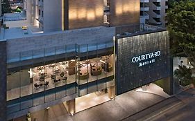 Courtyard By Marriott Guatemala City Hotel Exterior photo