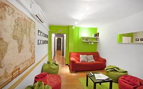 Diagonal House Hostel Barcelona Exterior photo