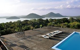 Giritale Hotel Polonnaruwa Exterior photo