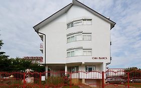 Casa Blanca din COSTINESTI Hotel Exterior photo