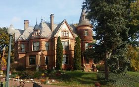 Henderson Castle Inn Kalamazoo Exterior photo