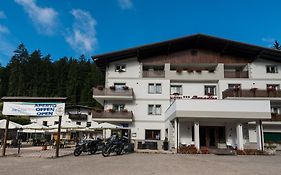 Hotel Paradiso Sarnonico Exterior photo