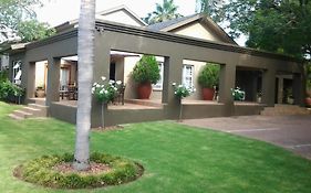 Bayswater Lodge Bloemfontein Exterior photo