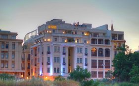 Le Patio Boutique Hotel Beirut Downtown Exterior photo