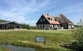 'T Lant Van Texsel Bed & Breakfast De Koog  Exterior photo